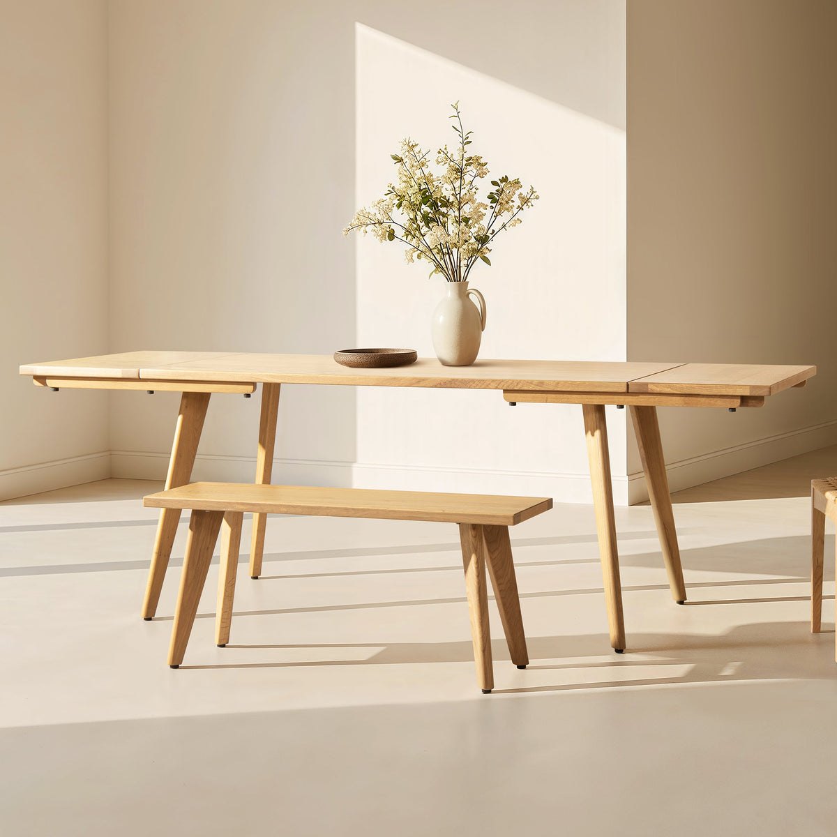 Capri 59-90.5" Solid Oak Dining Table