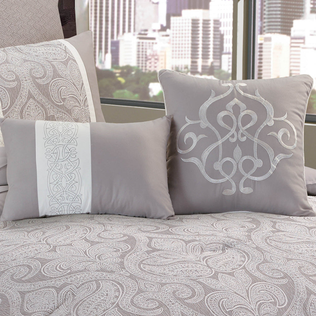 Winthrop 9 Pc Queen Comforter Set