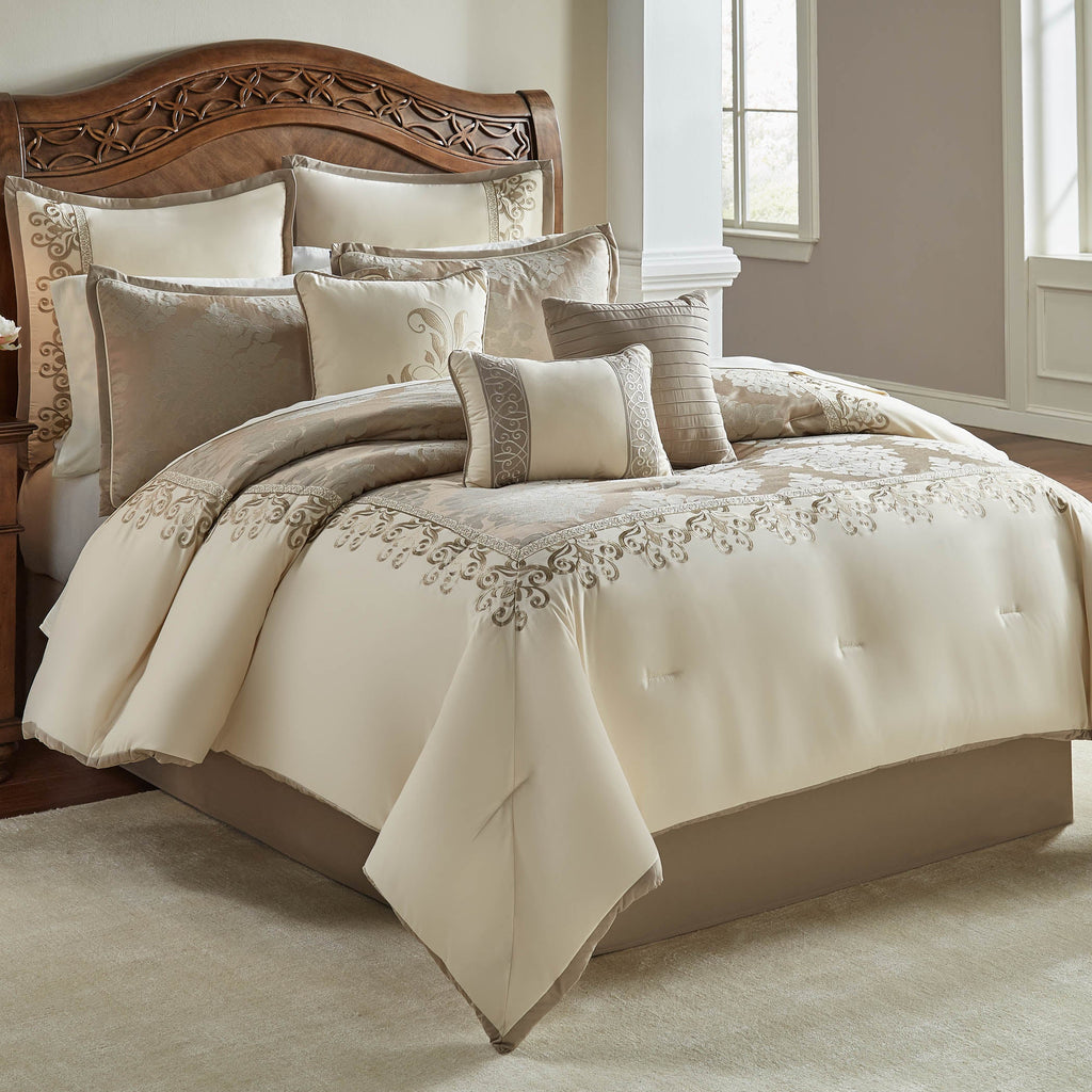 Hillcrest 10 Pc King Comforter Set
