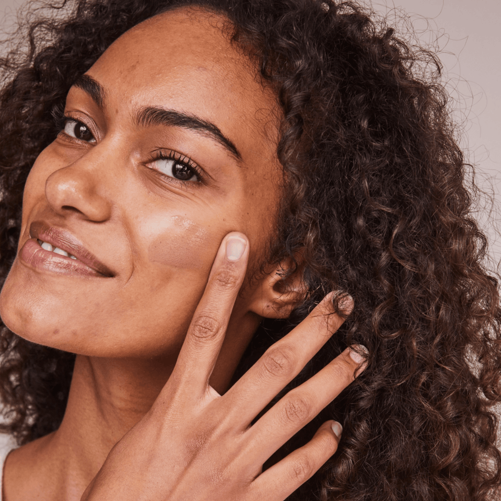 ESSENTIAL TINTED SPF 30