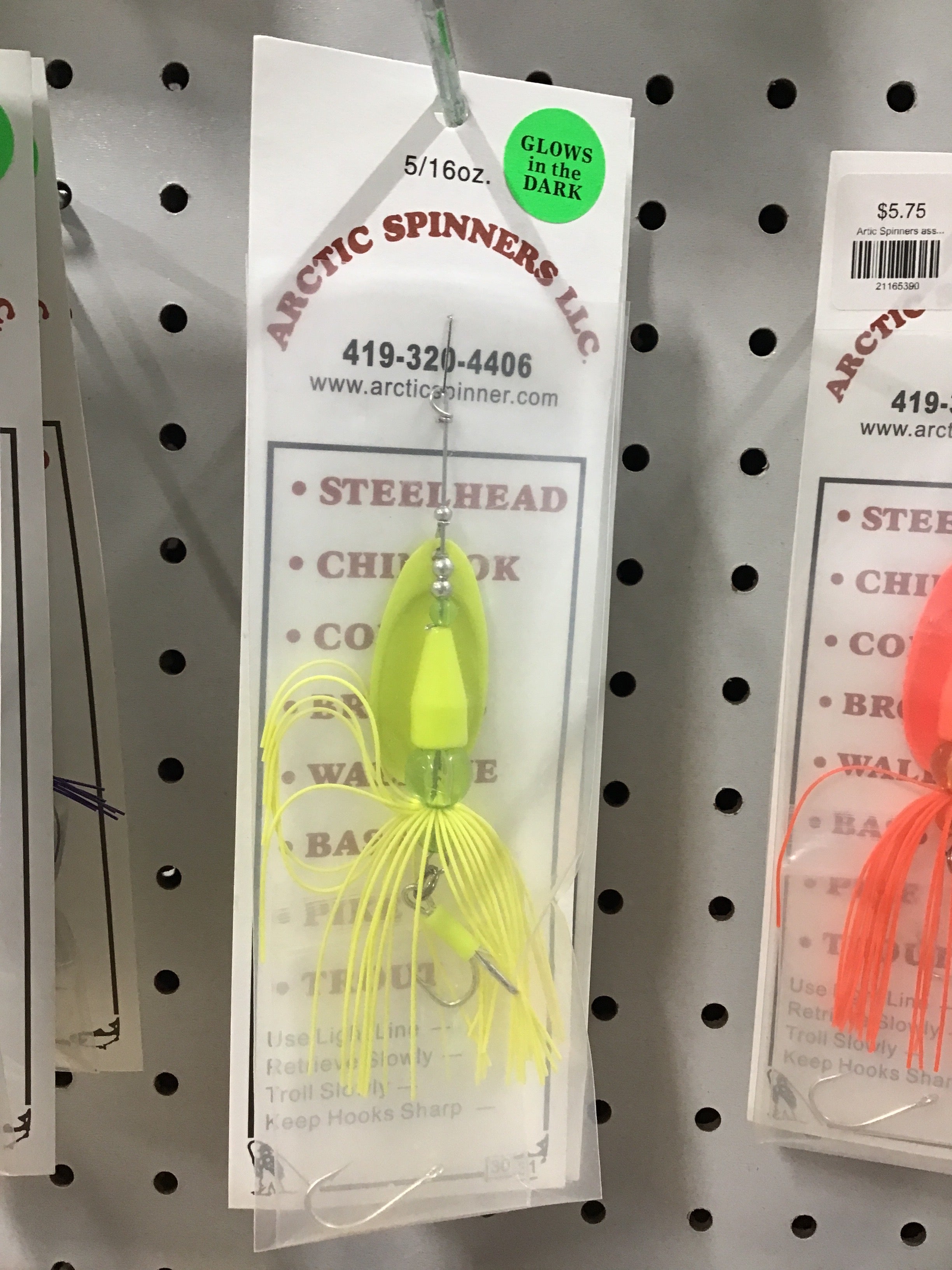 Arctic spinners-yellow(glow)