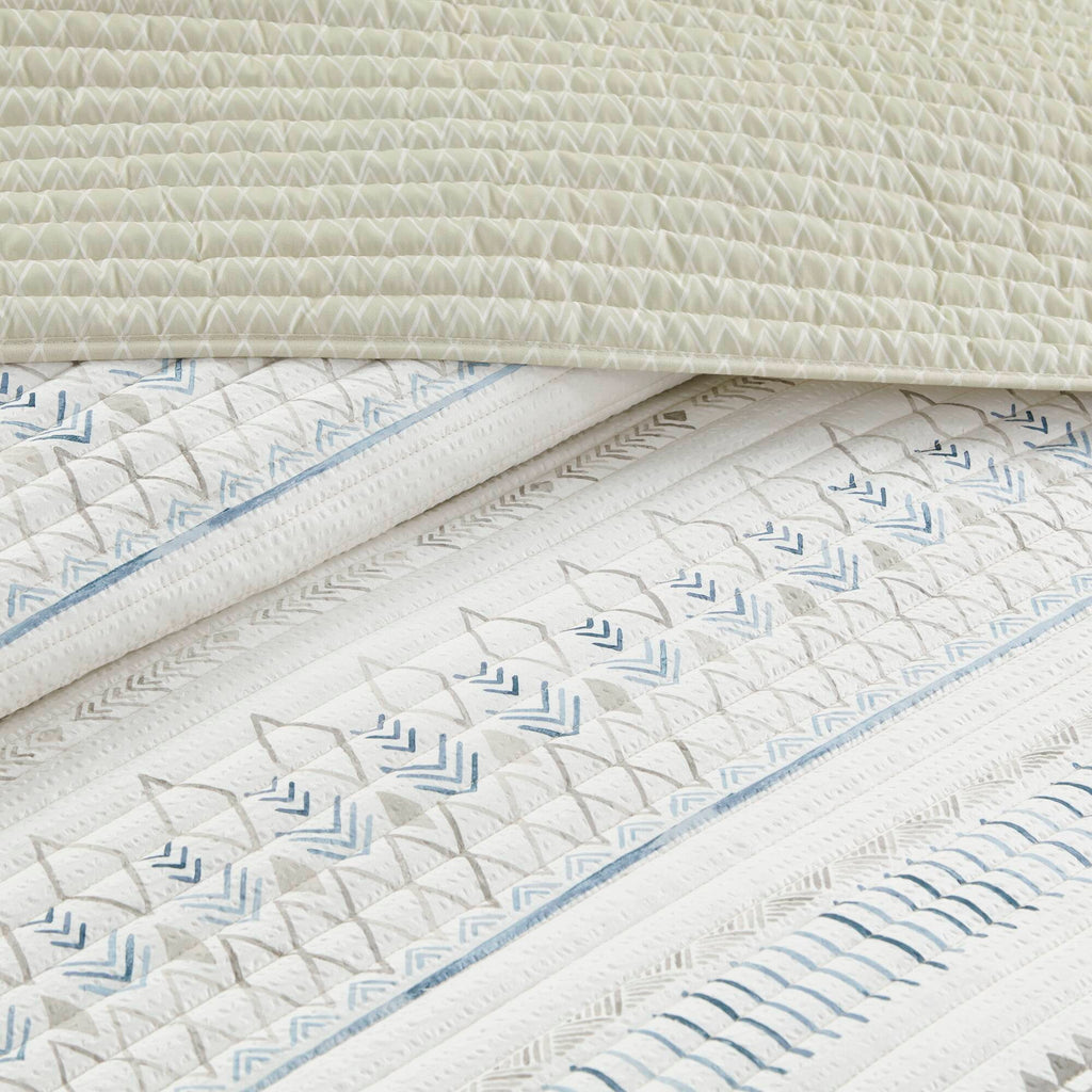 3 Piece Printed Microfiber Seersucker Quilt Set Taupe/Blue Full/Queen