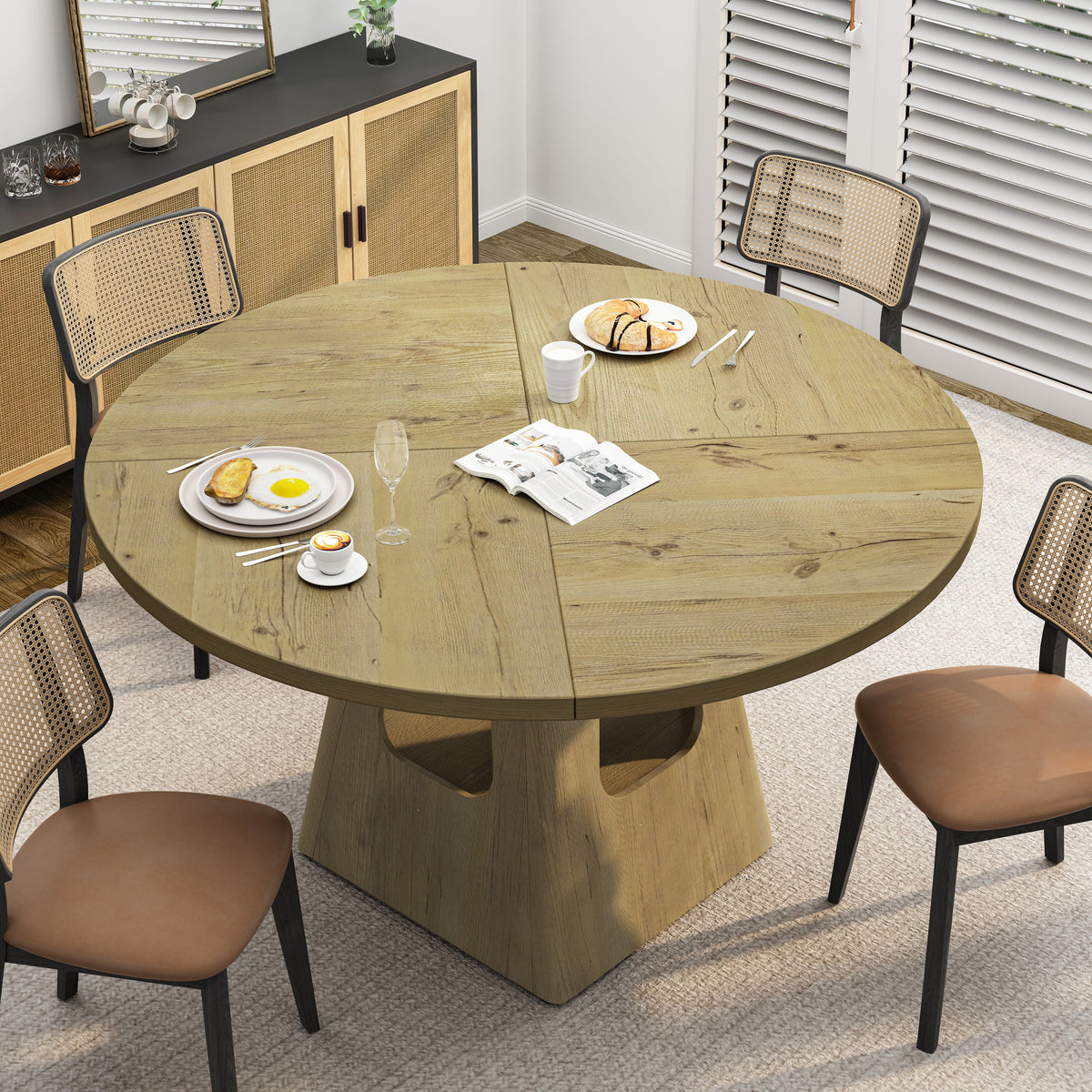 Round Dining Table for 4-6