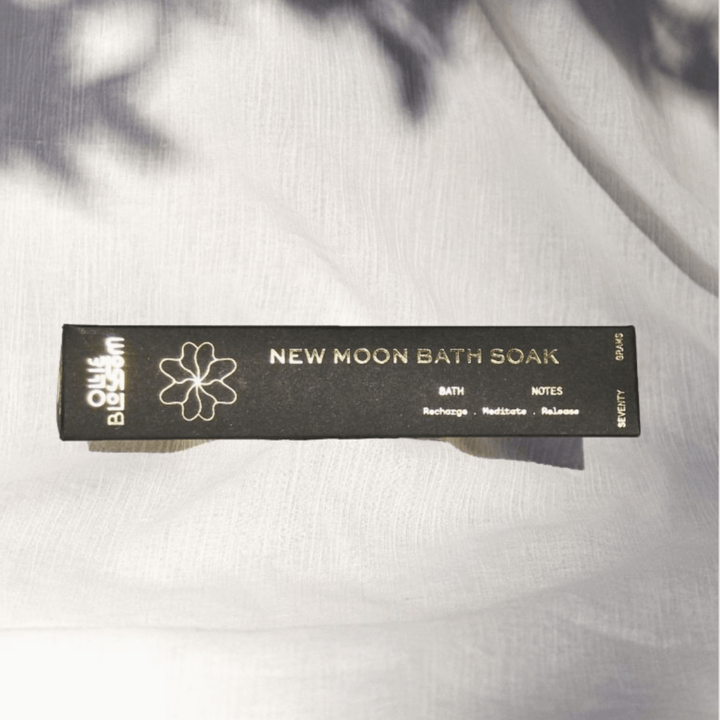 NEW MOON BATH SOAK - OLLIE BLOSSOM