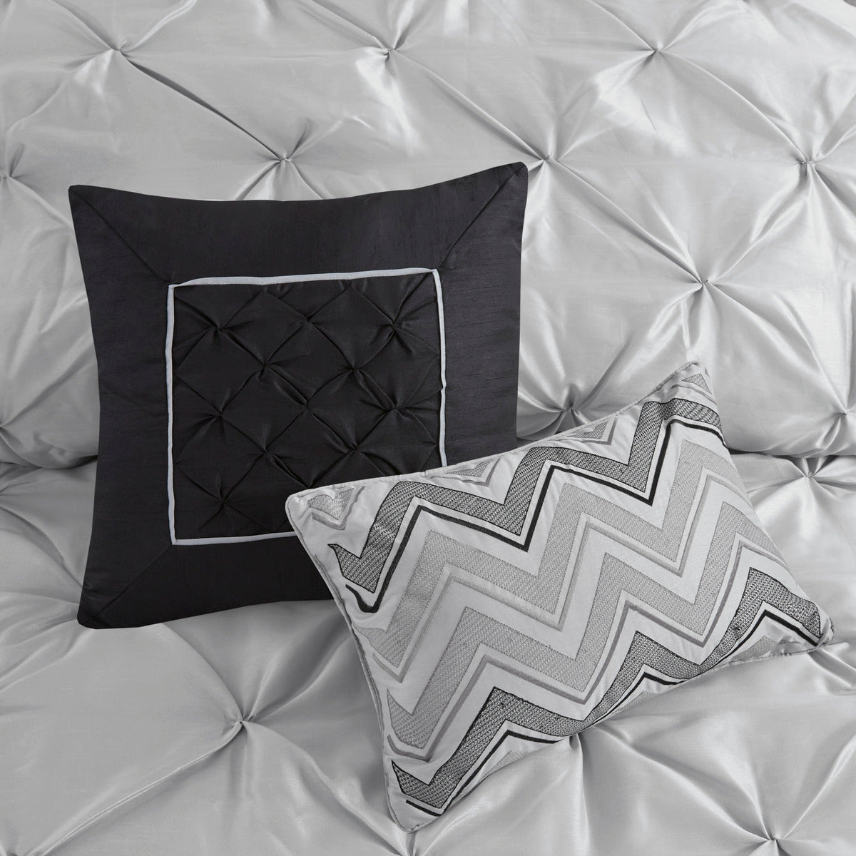 7 Piece Tufted Comforter Set Grey Queen