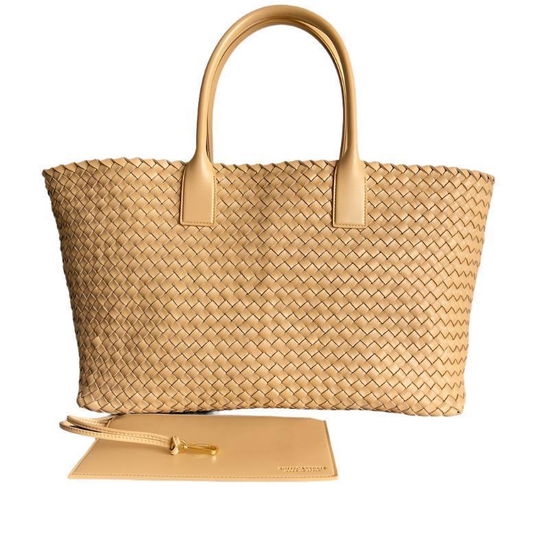 Bottega Veneta Medium Intreccio Leather Bag Tote