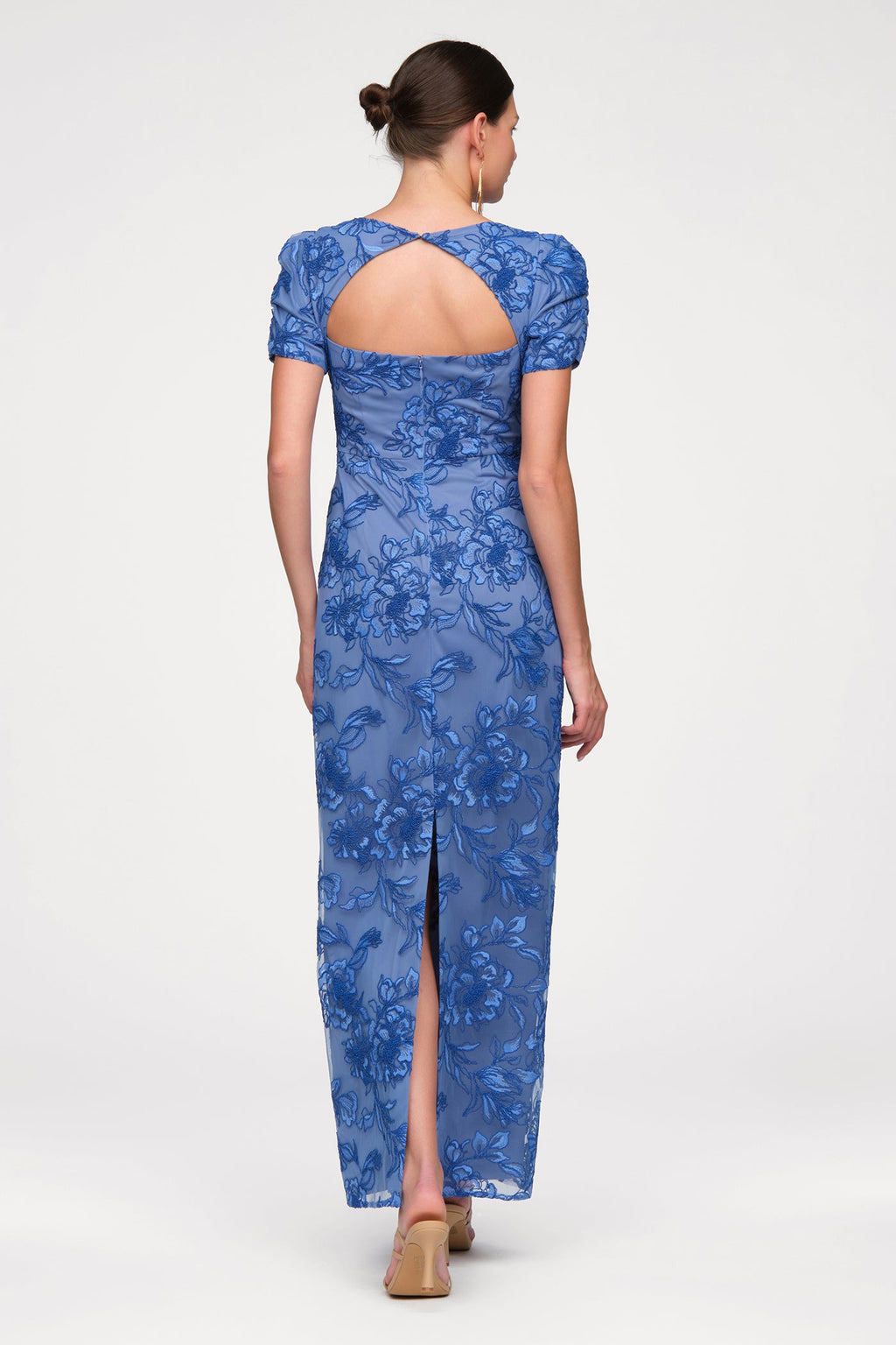 Oriana Short Sleeve Gown