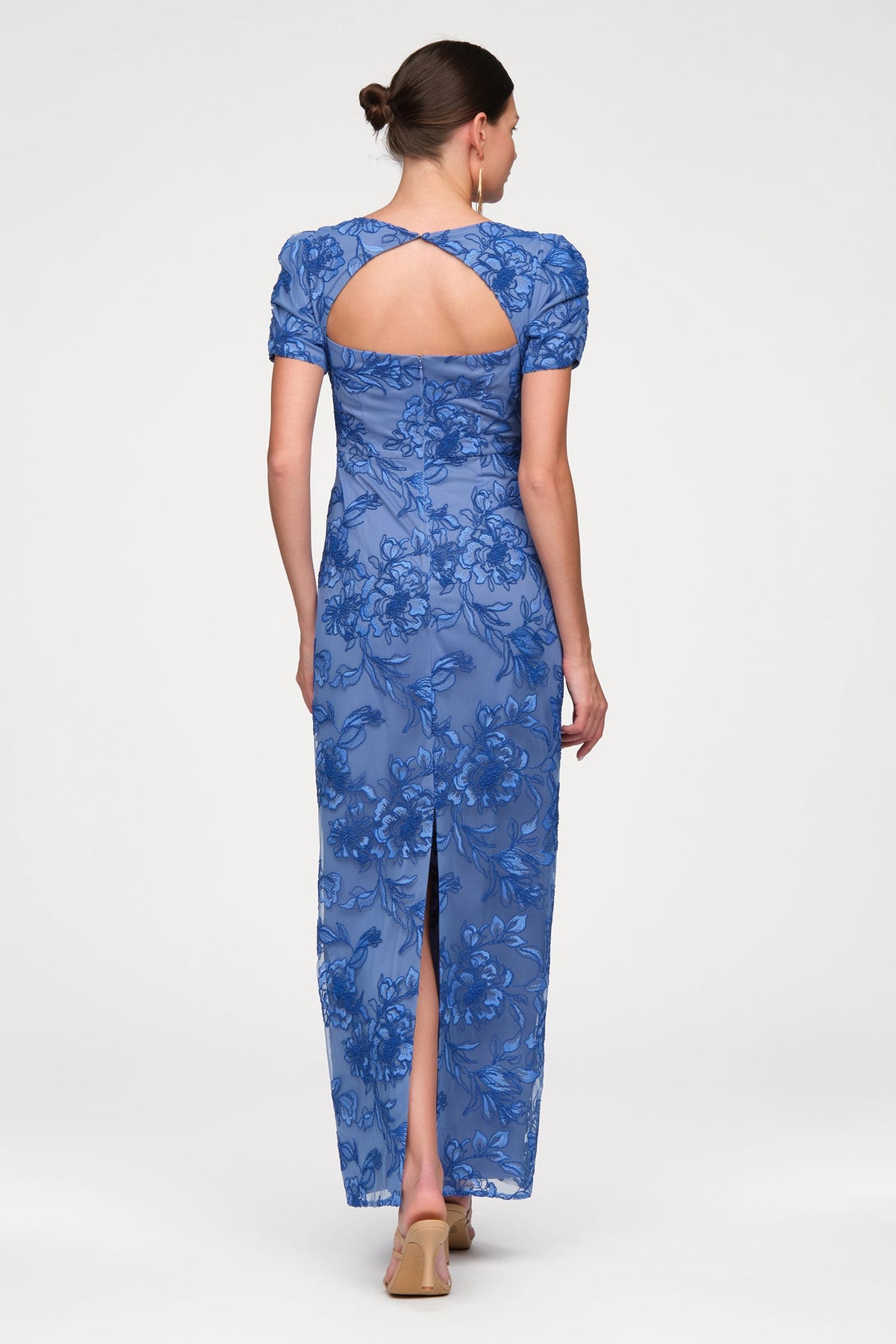 Oriana Short Sleeve Gown
