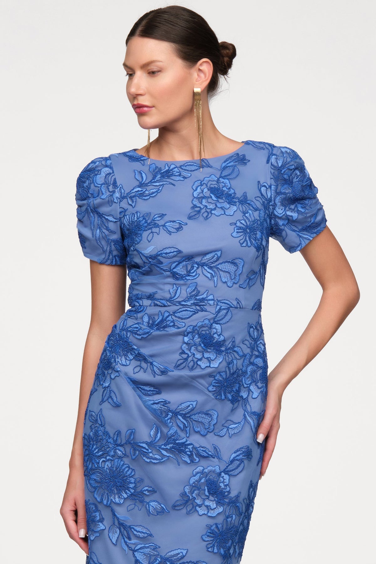 Oriana Short Sleeve Gown
