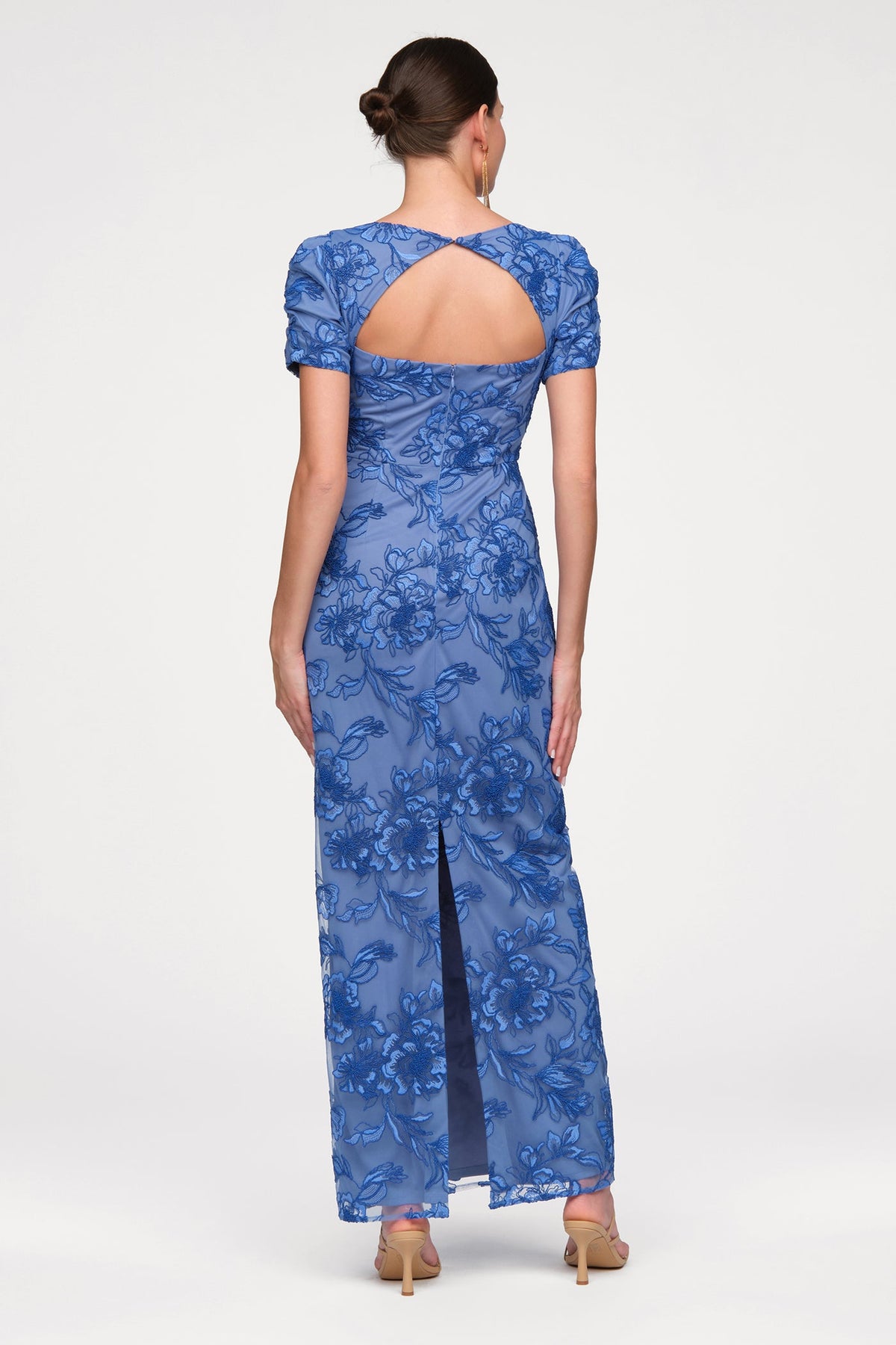 Oriana Short Sleeve Gown