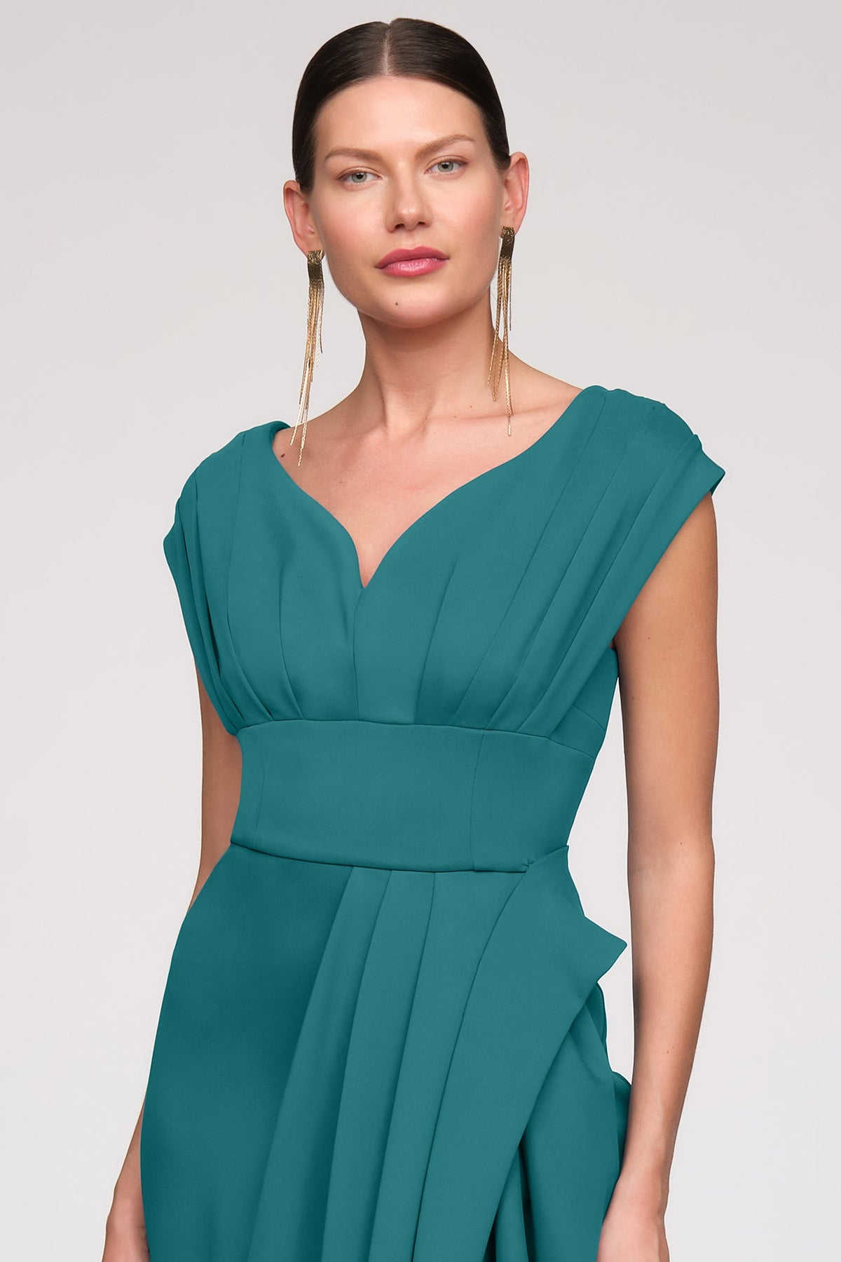 Anissa Column Gown