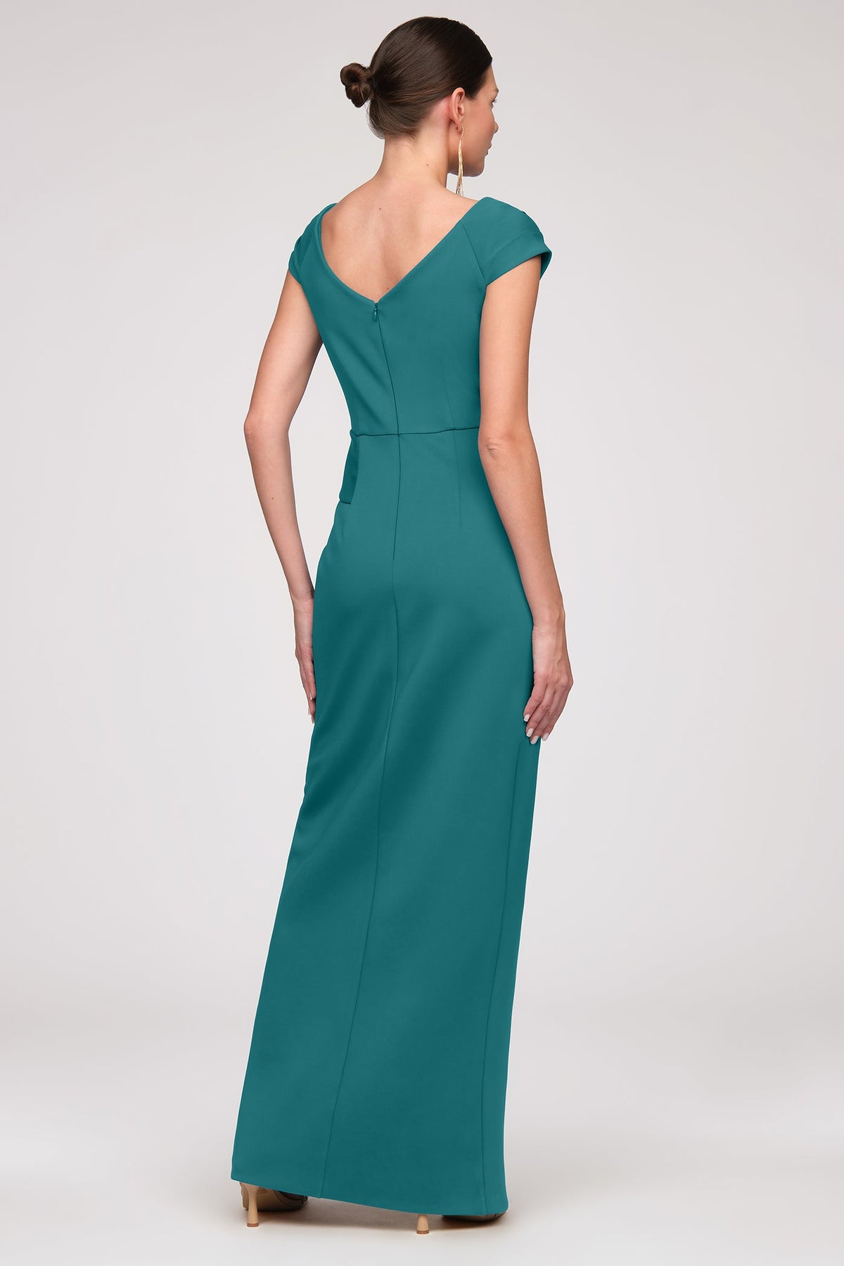 Anissa Column Gown
