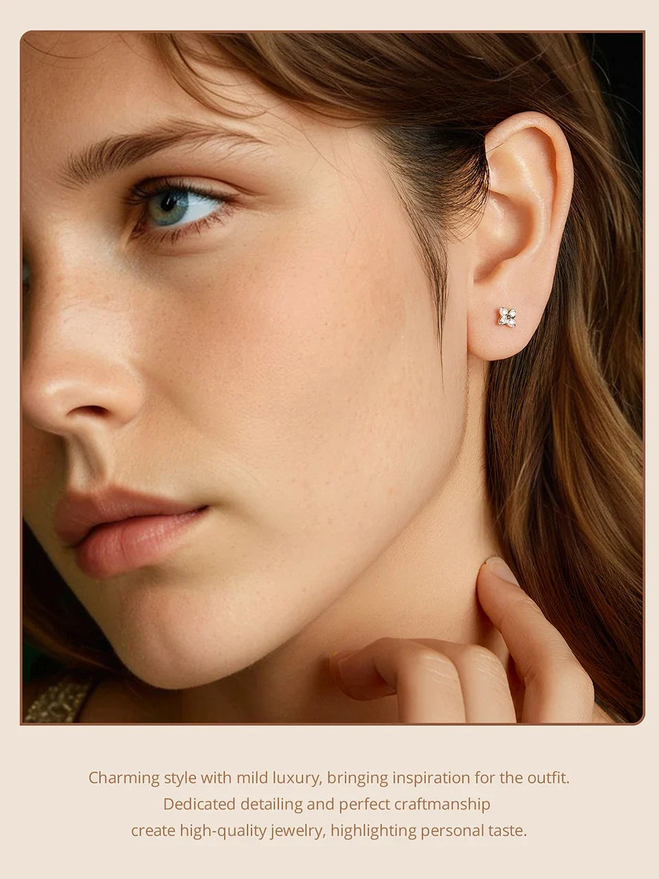 Four-Leaf Clover Moissanite Stud Earrings in Silver