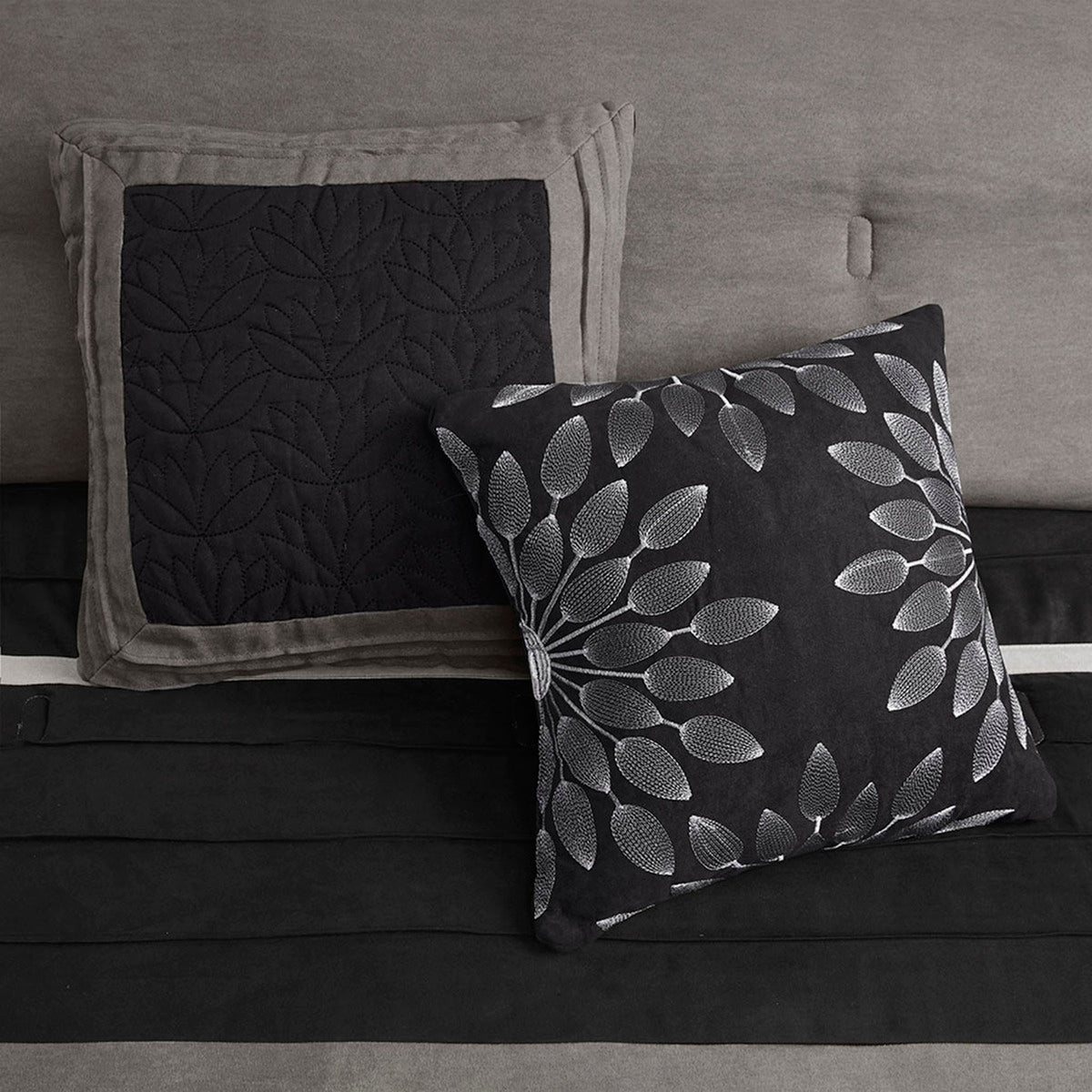 7 Piece Faux Suede Comforter Set Black King