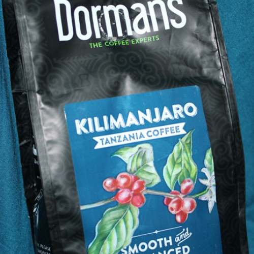 Dormans Kilimanjaro Coffee front pouch close up image