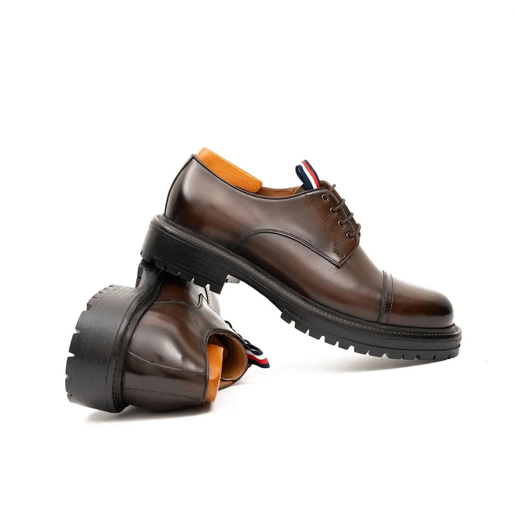 Dark Brown Cap-Toe Derby Shoes with Metal Eyelets