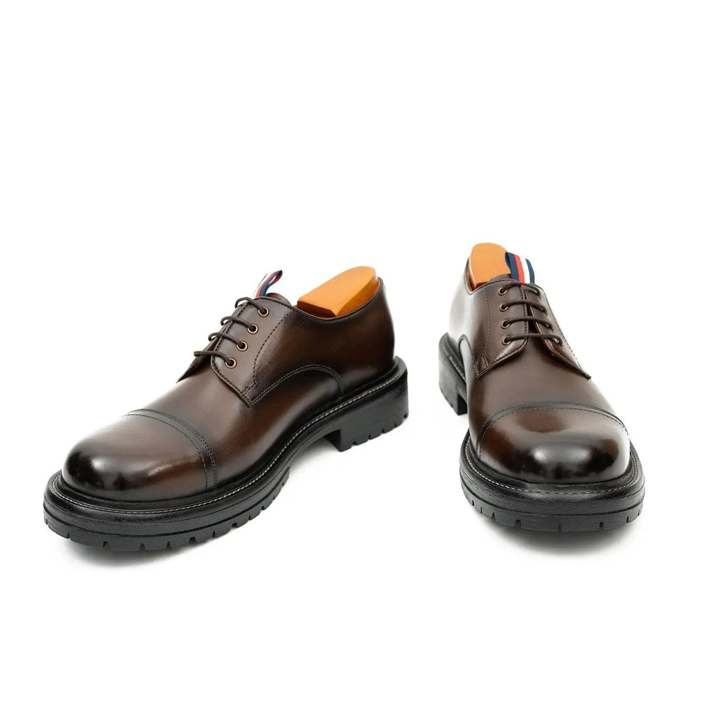 Dark Brown Cap-Toe Derby Shoes with Metal Eyelets