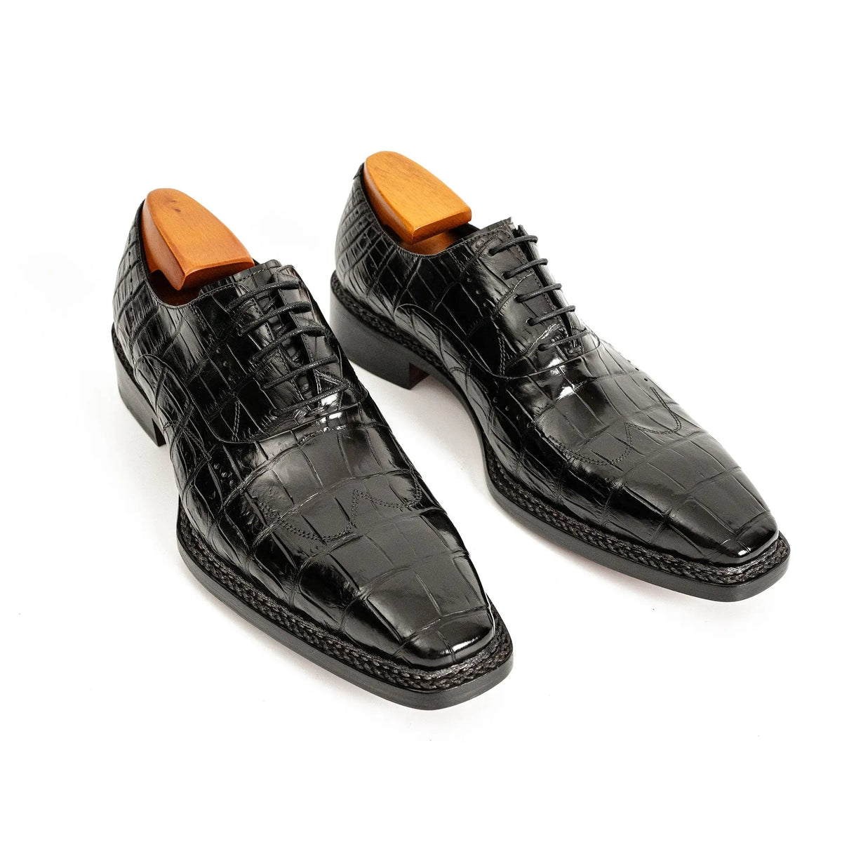 Black Textured Lace-Up Dress Shoe