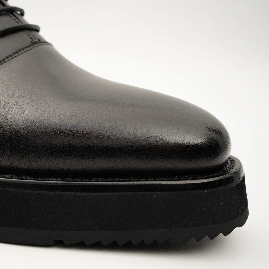 Black Platform Plain-Toe Lace-Up Shoe