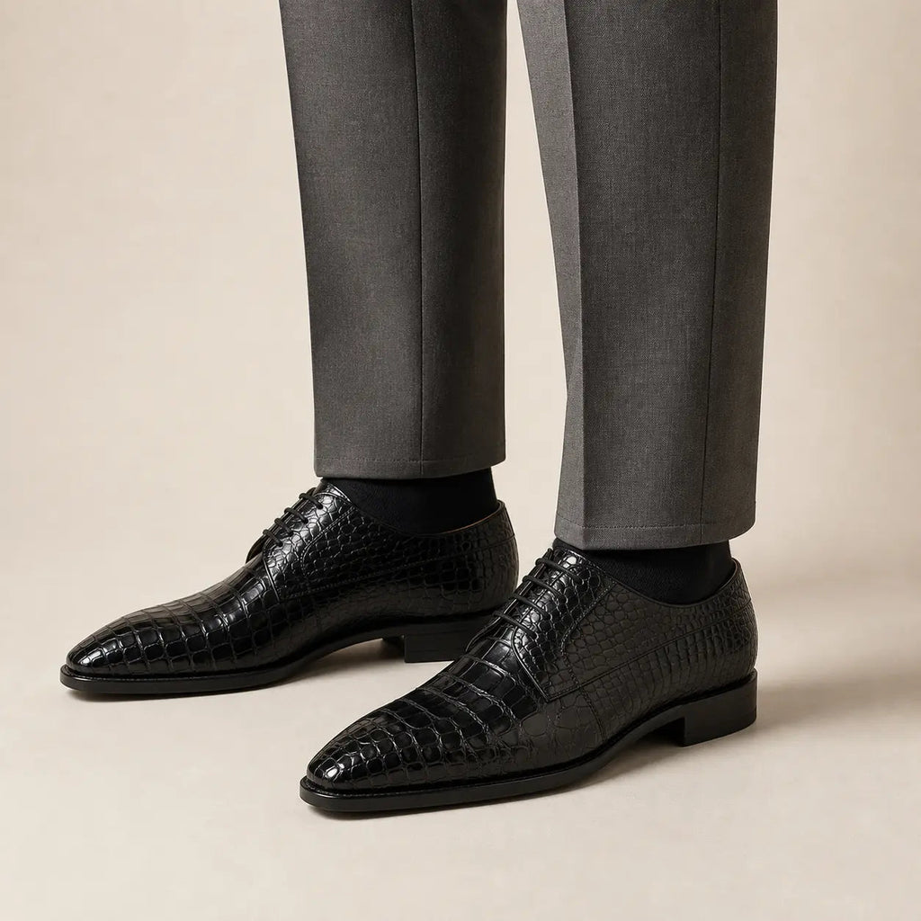 Black Plain-Toe Derby Shoes with Scale-Pattern Texture