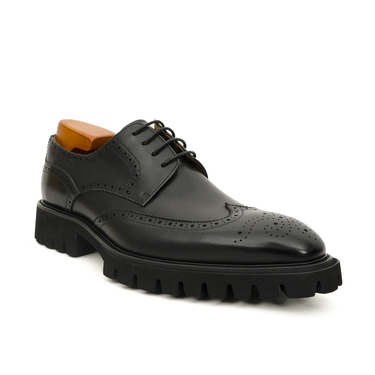 Black Wingtip Brogue Derby Shoes with Toe Medallion
