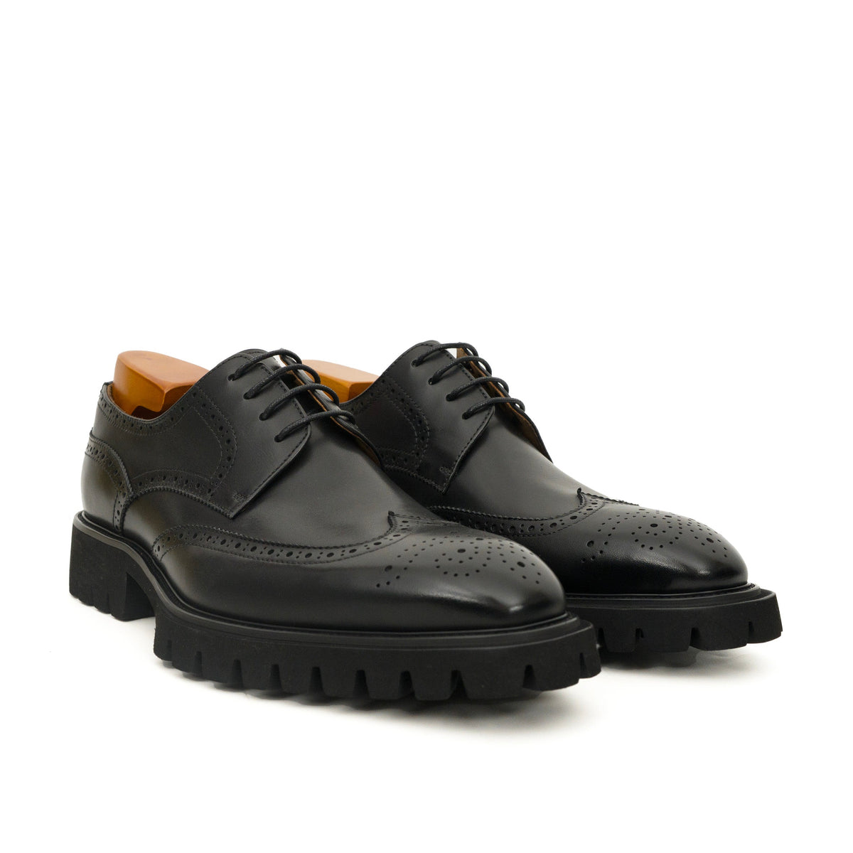 Black Wingtip Brogue Derby Shoes with Toe Medallion