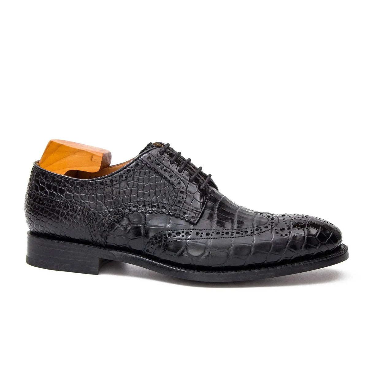 Black Wingtip Derby Shoes with Scale-Pattern Texture