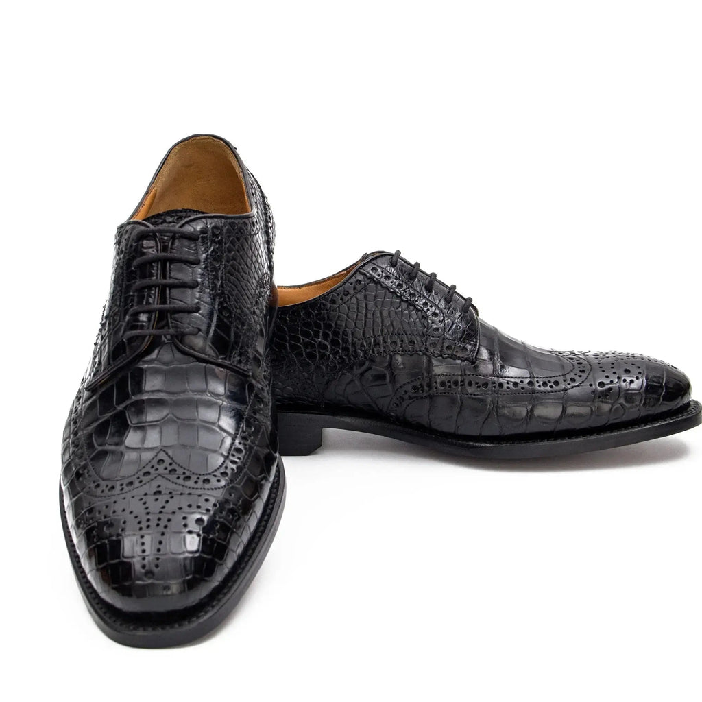Black Wingtip Derby Shoes with Scale-Pattern Texture