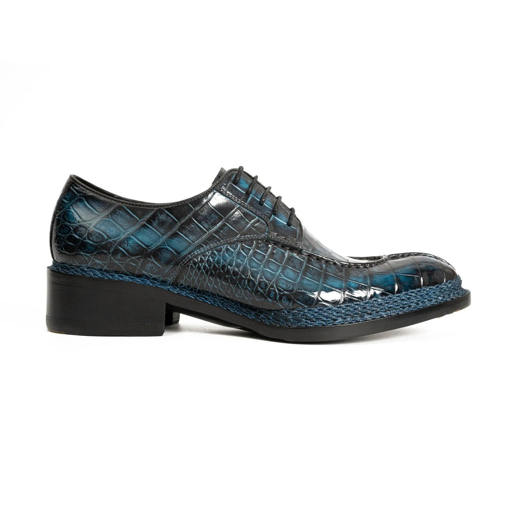 Dark Blue Apron-Toe Derby Shoes with Scale-Pattern Texture