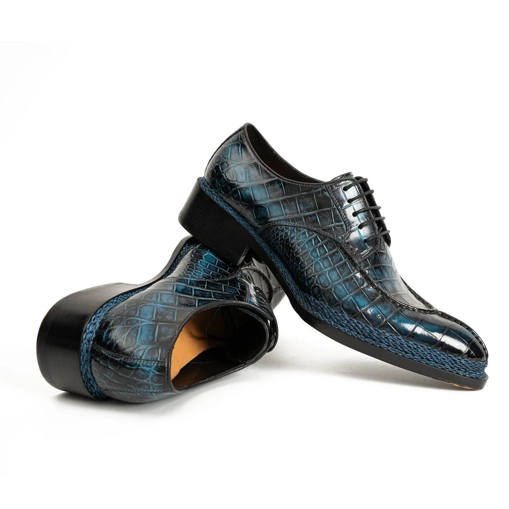 Dark Blue Apron-Toe Derby Shoes with Scale-Pattern Texture
