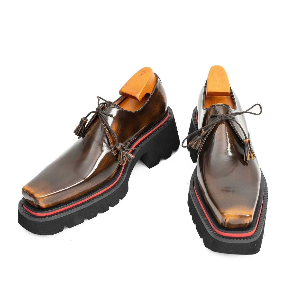 Brown Apron-Toe Derby Shoe with Golden Shading