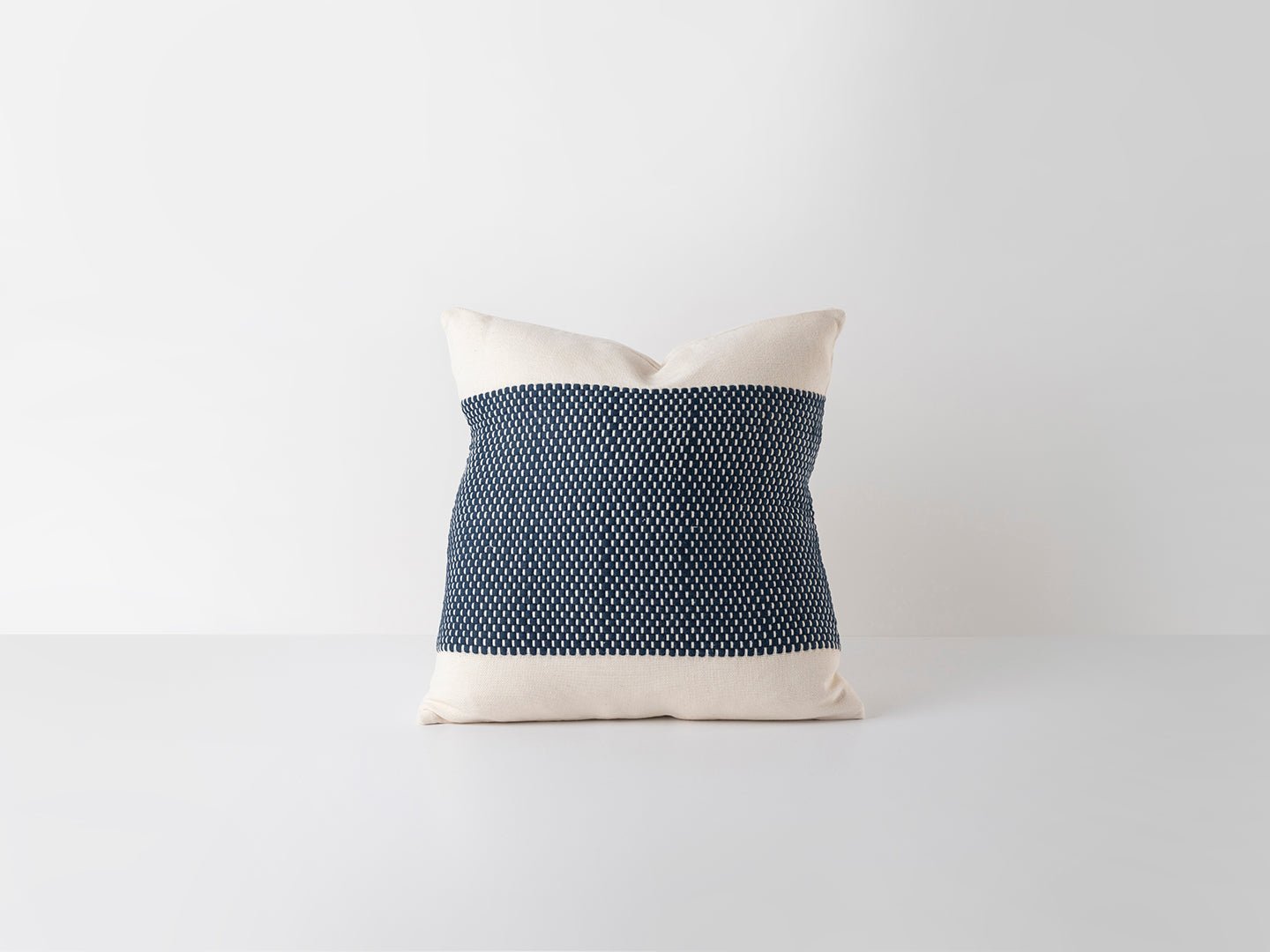 Río Cushion Cover