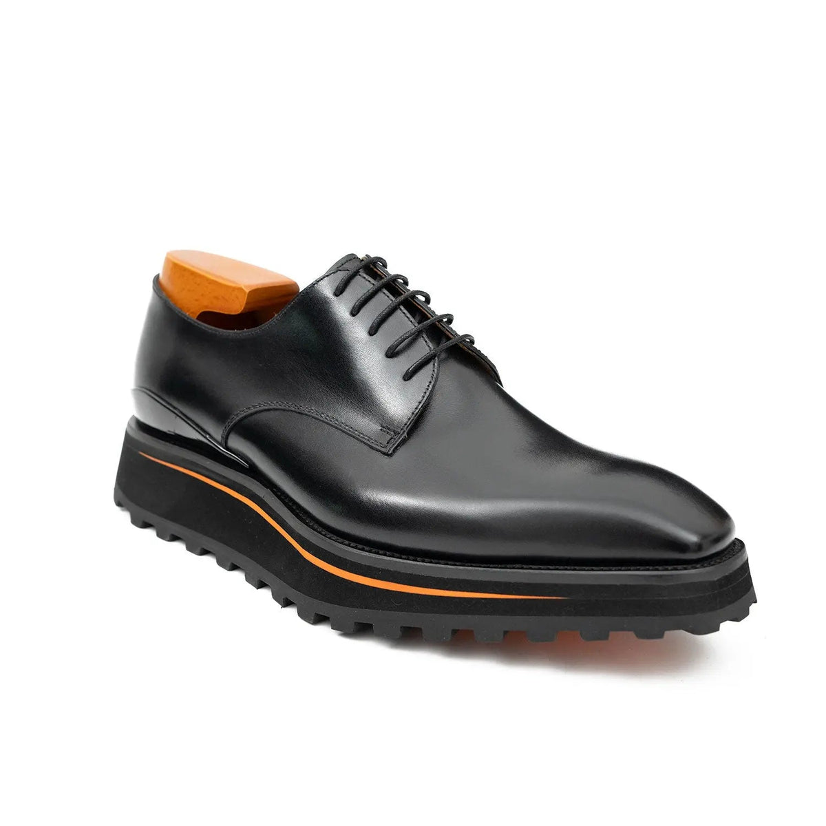 Black Plain-Toe Derby Shoes with Brown-Edge Lug Sole