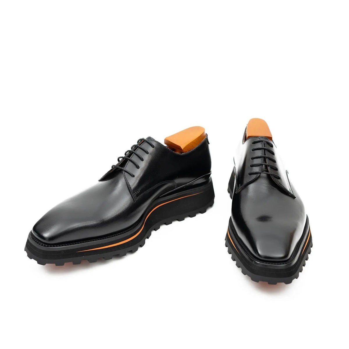 Black Plain-Toe Derby Shoes with Brown-Edge Lug Sole