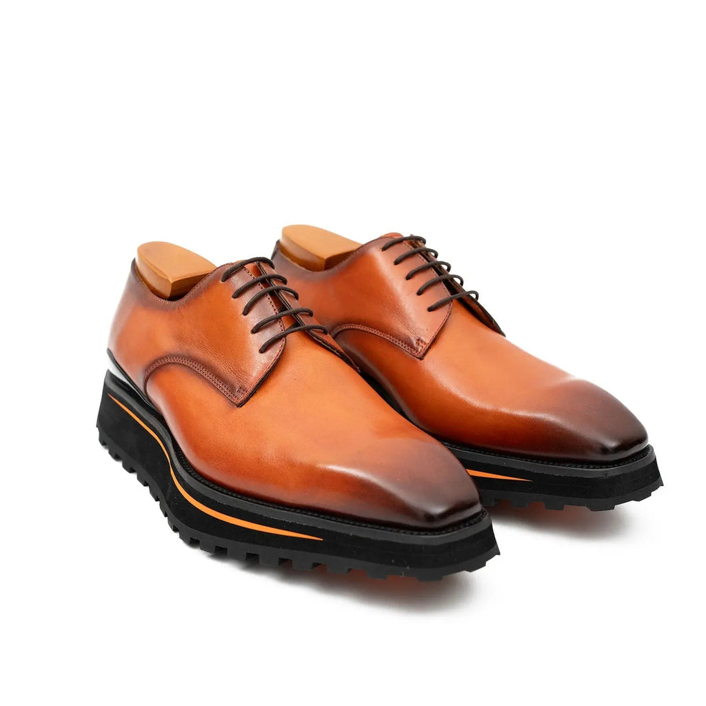 Orange-Brown Plain-Toe Derby Shoes with Brown-Edge Lug Sole