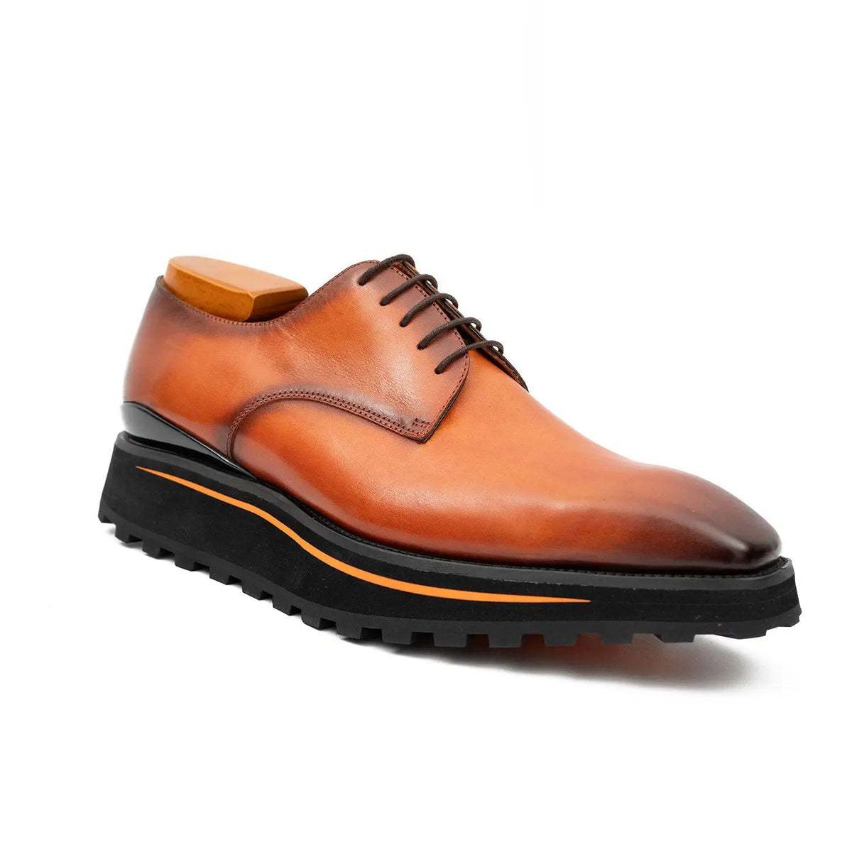 Orange-Brown Plain-Toe Derby Shoes with Brown-Edge Lug Sole