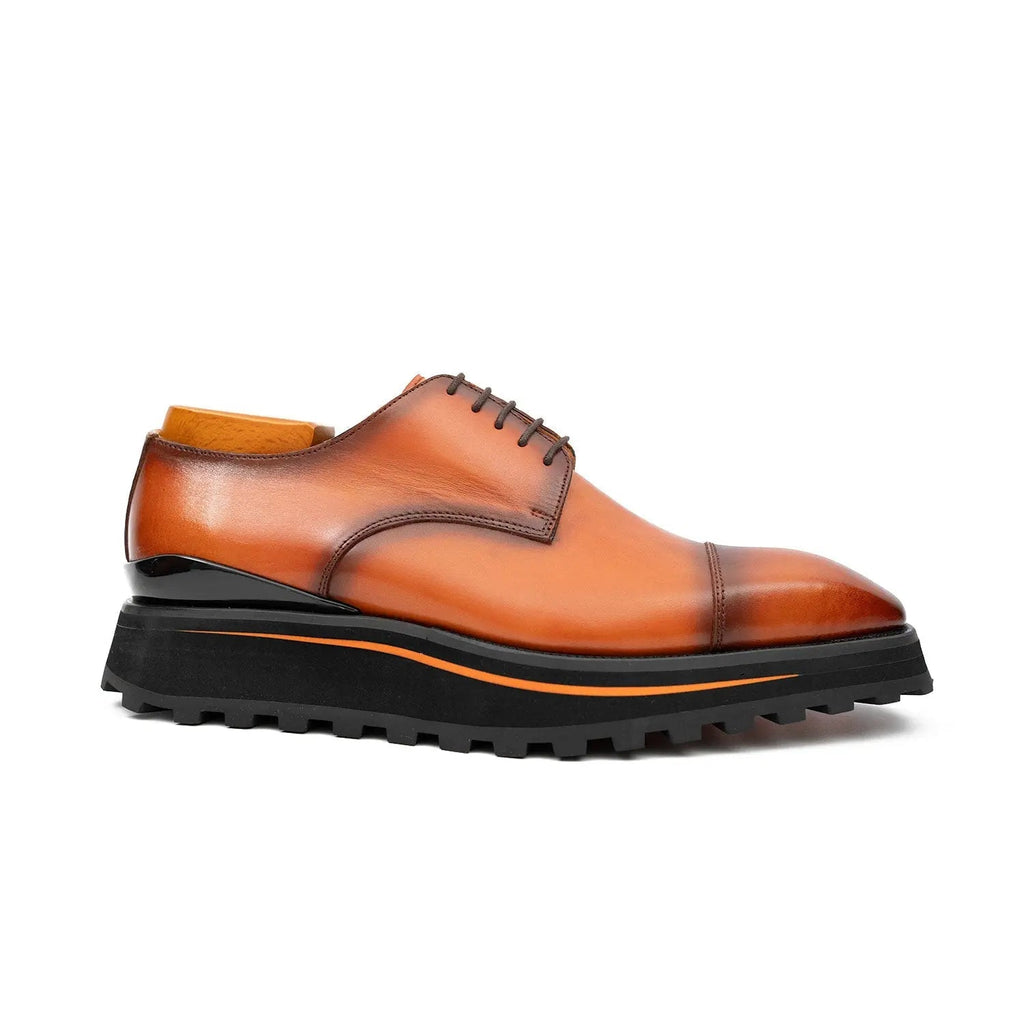 Orange-Brown Cap-Toe Derby Shoes with Contrast-Edge Lug Sole