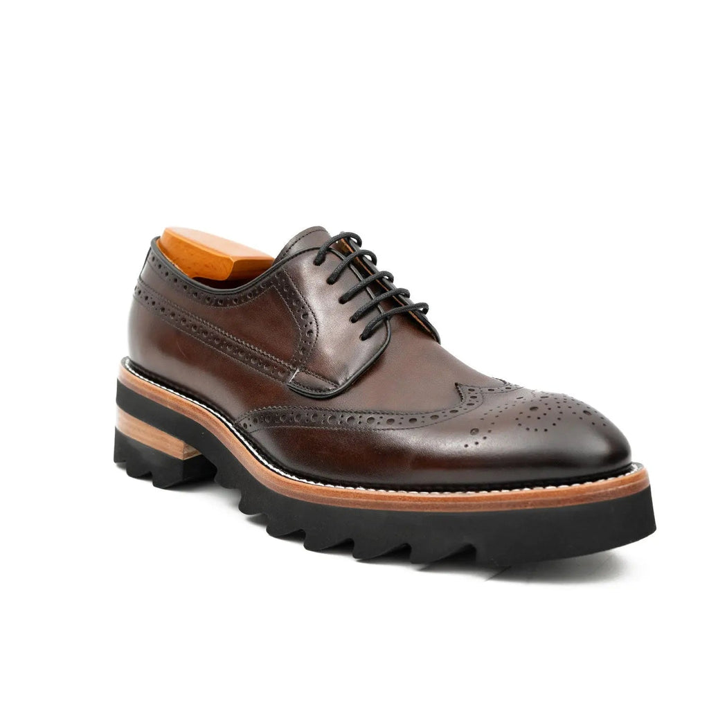 Brown Wingtip Derby Shoes with Brown-Band Lug Sole
