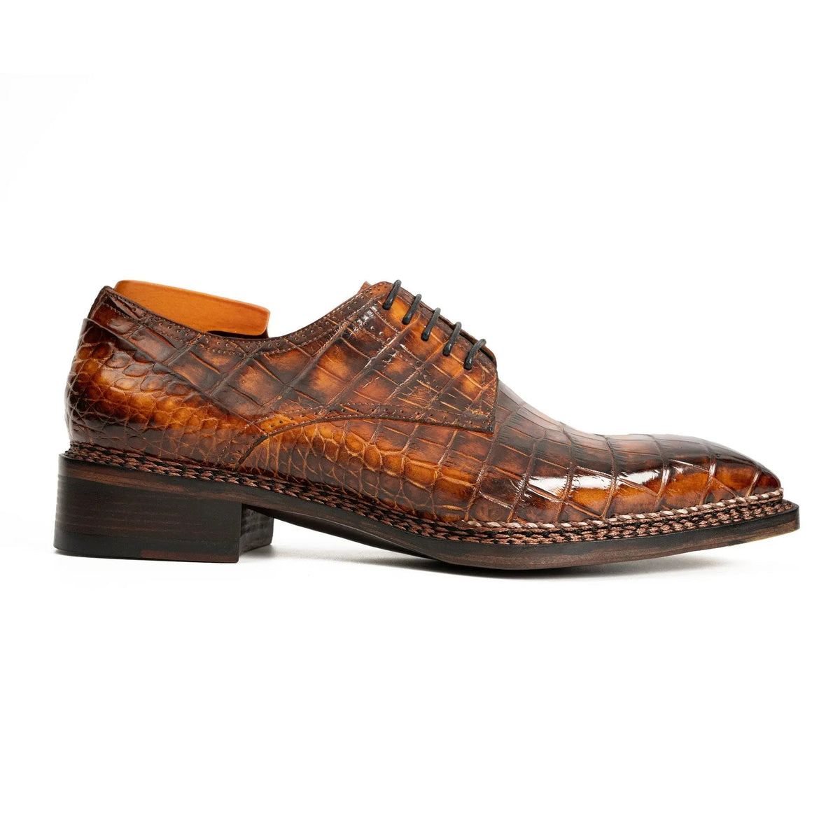 Orange-Brown Apron-Toe Derby Shoes with Scale-Pattern Texture