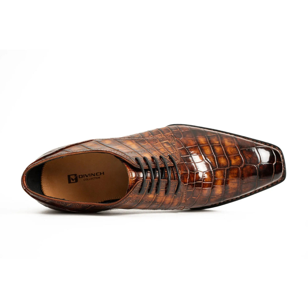Orange-Brown Apron-Toe Derby Shoes with Scale-Pattern Texture