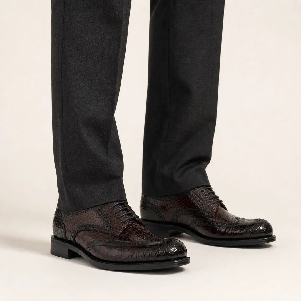 Reddish-Brown Derby Shoes with Mixed-Scale Texture