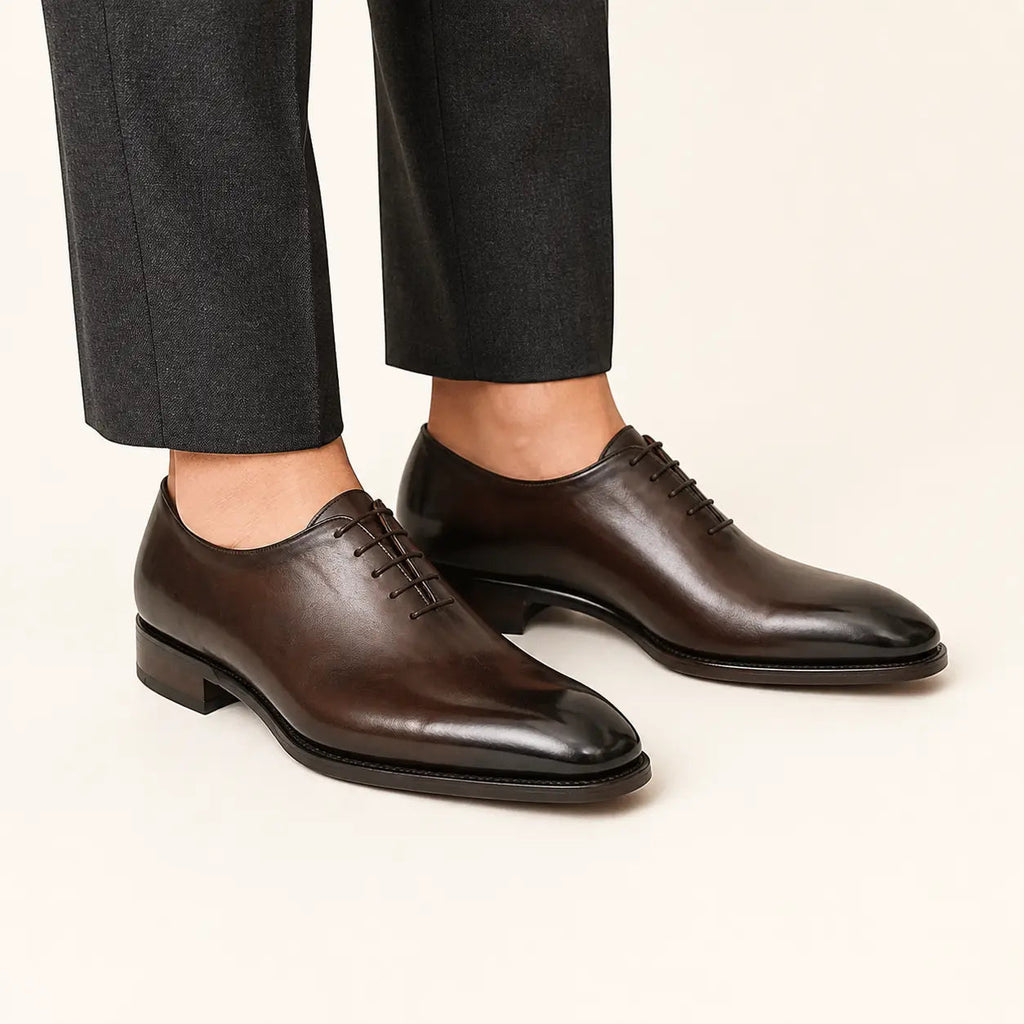 Dark Brown Plain-Toe Oxford Shoes with Polished Finish