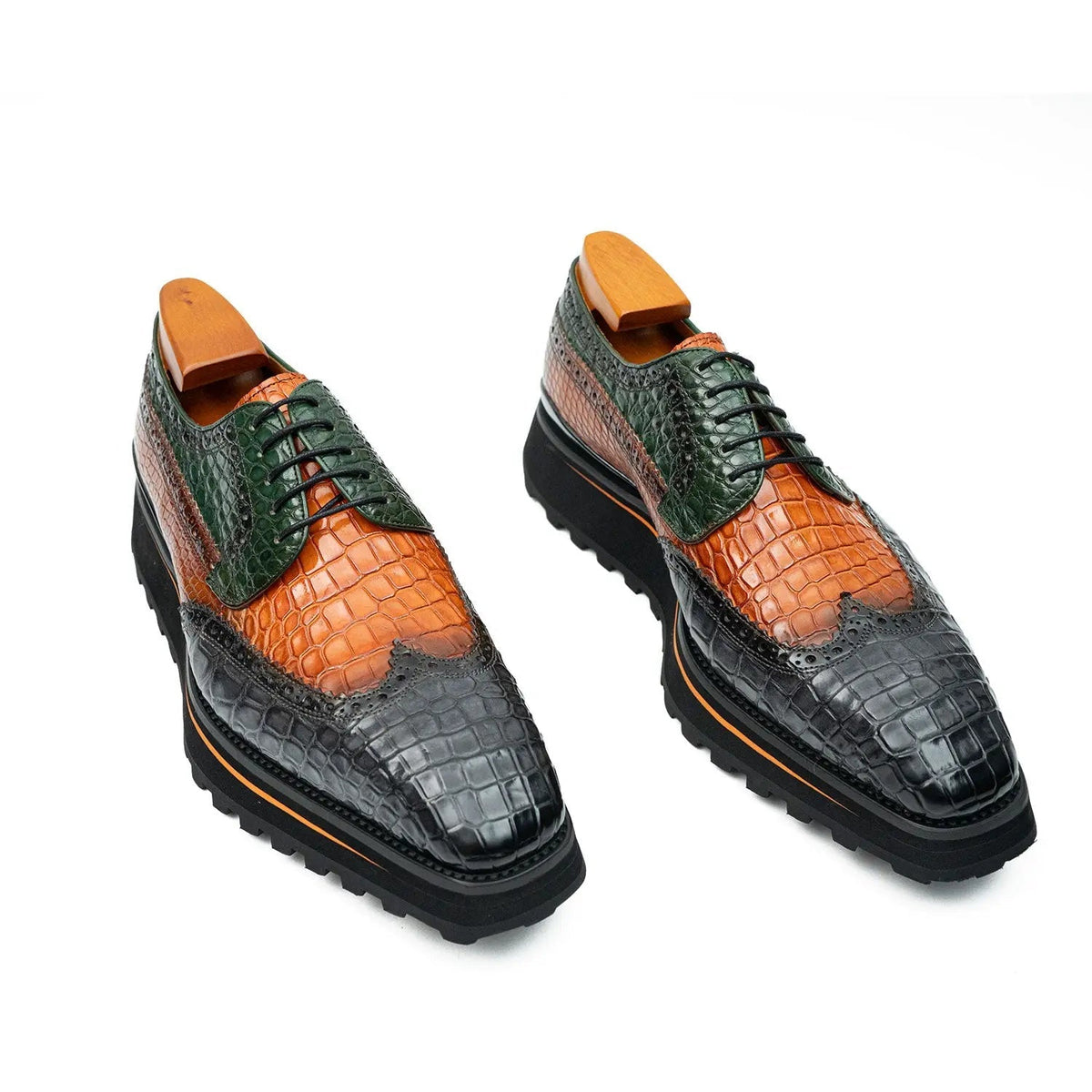 Multicolor Leather Wingtip Derby Shoes with Scale Texture