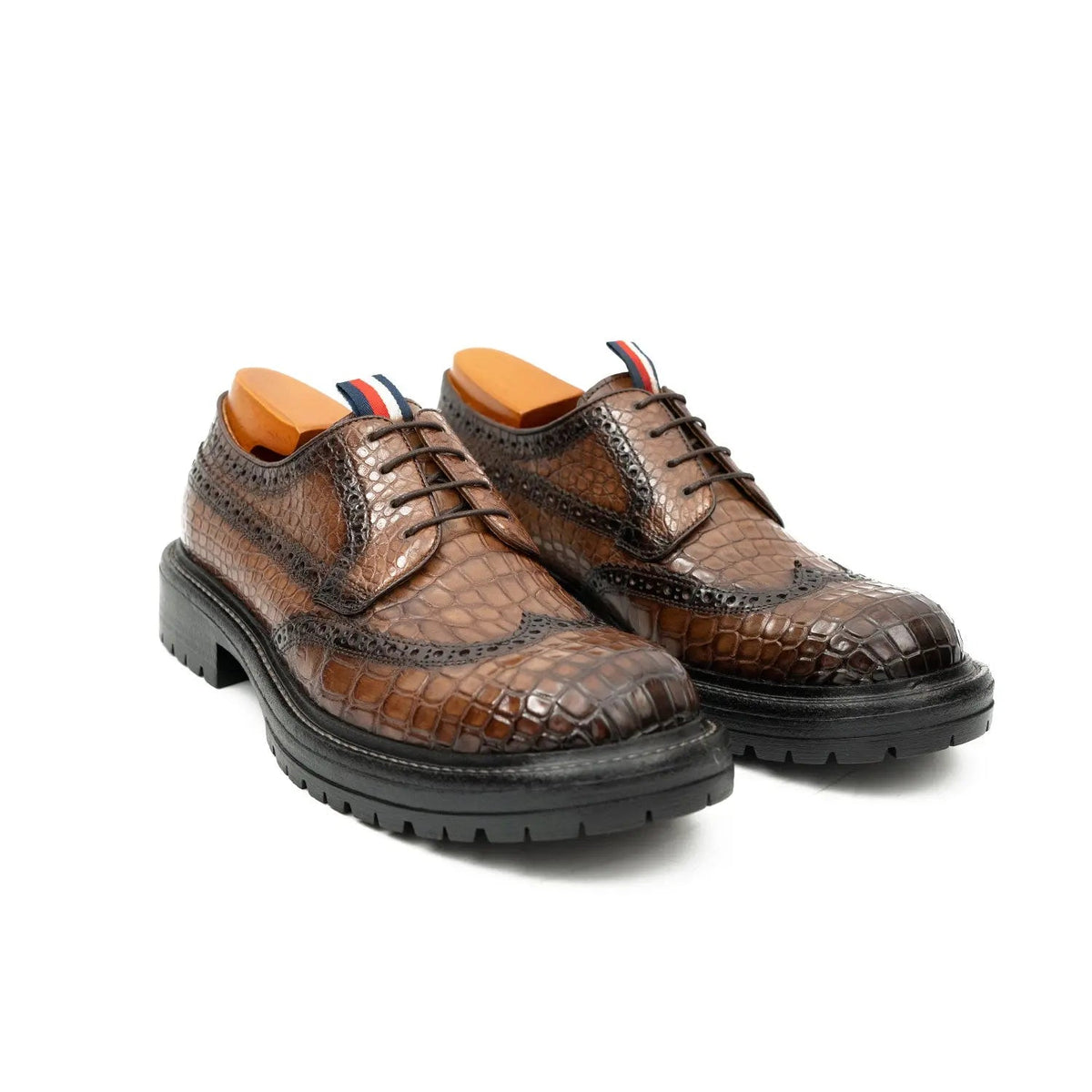 Brown Scale-Pattern Wingtip Derby Shoes with Lug Sole