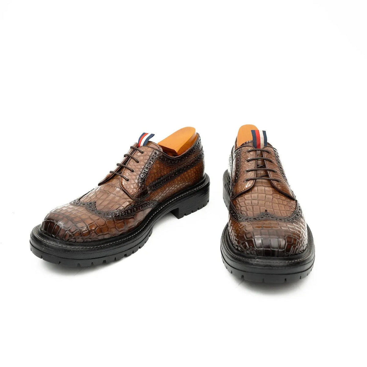 Brown Scale-Pattern Wingtip Derby Shoes with Lug Sole