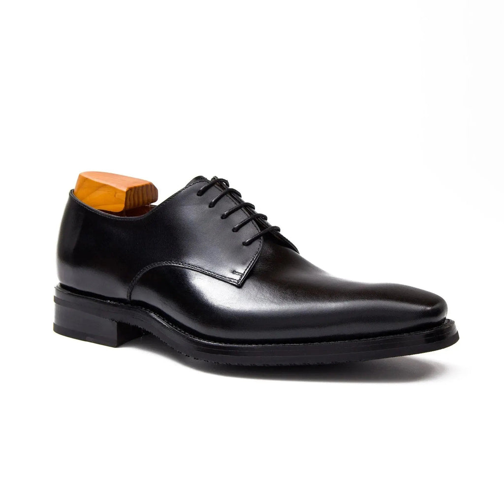 Black Plain-Toe Derby Shoes with Polished Finish