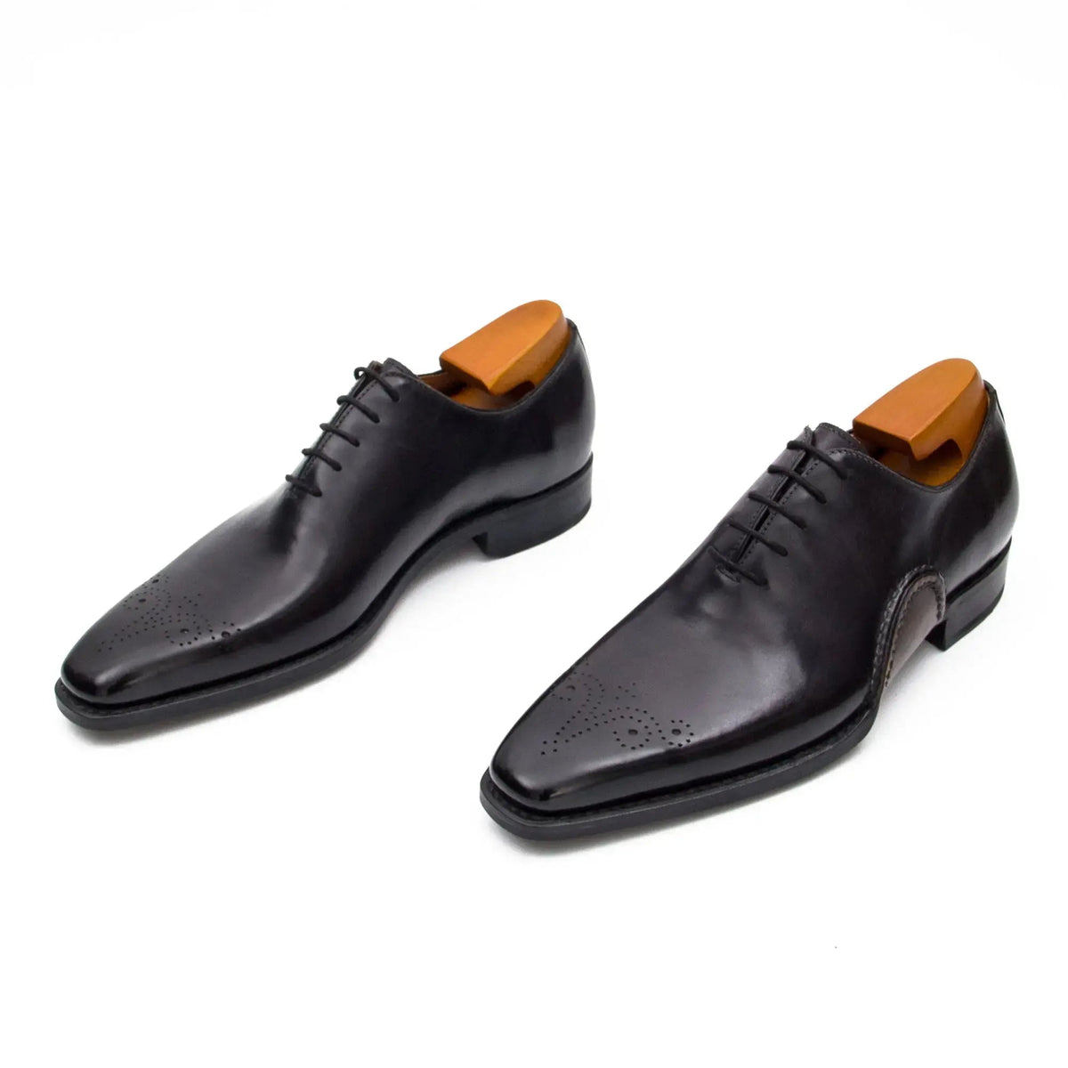 Black Square-Toe Oxford Shoes with Toe Medallion