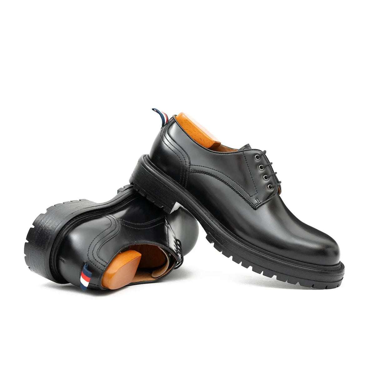 Black Plain-Toe Derby Shoes with Pull Tab