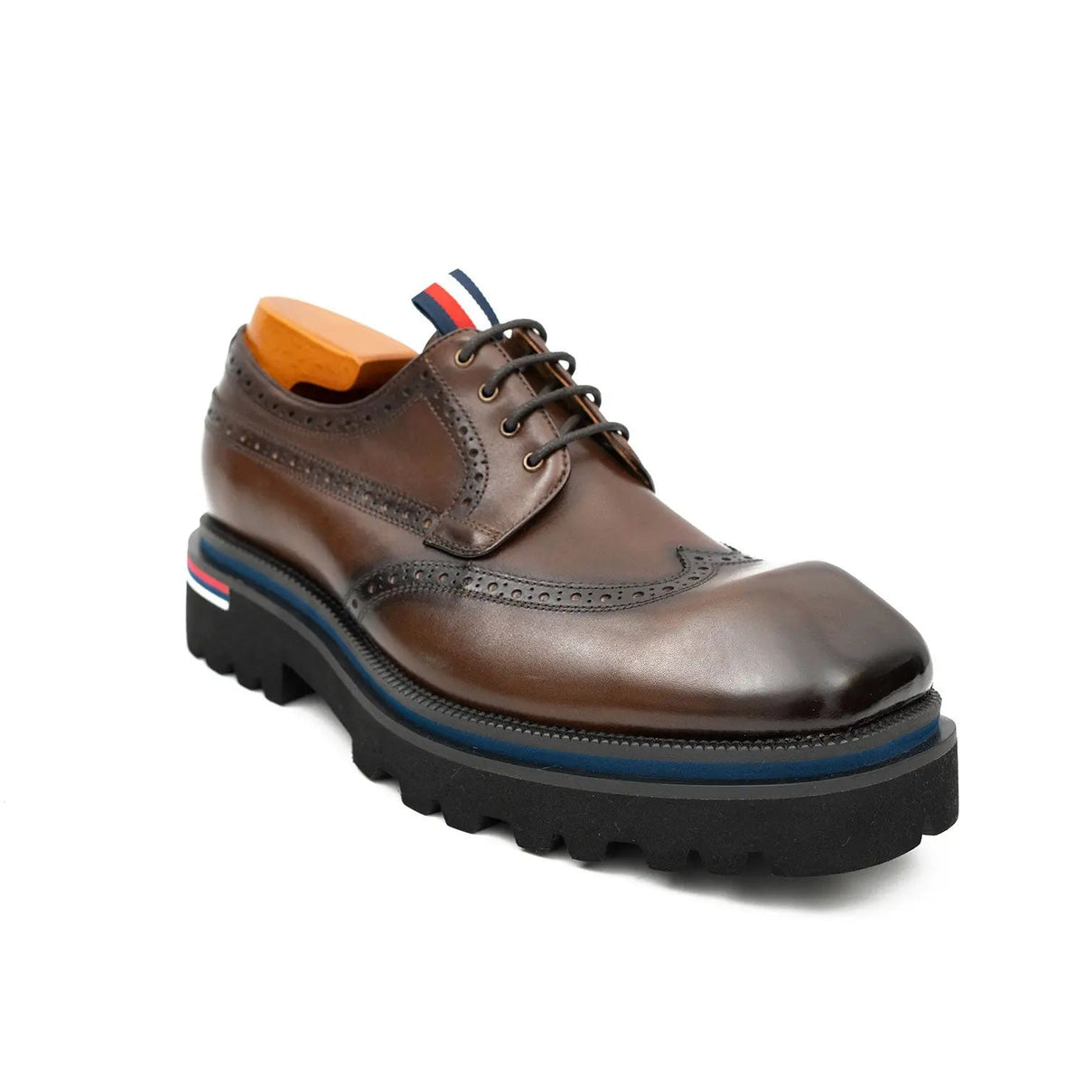 Brown Wingtip Derby Shoes with Metal Eyelets