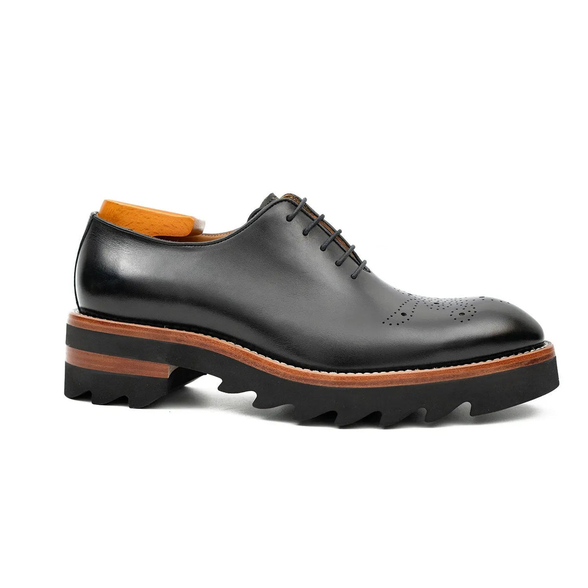 Black Round-Toe Oxford Shoes with Brown-Band Lug Sole